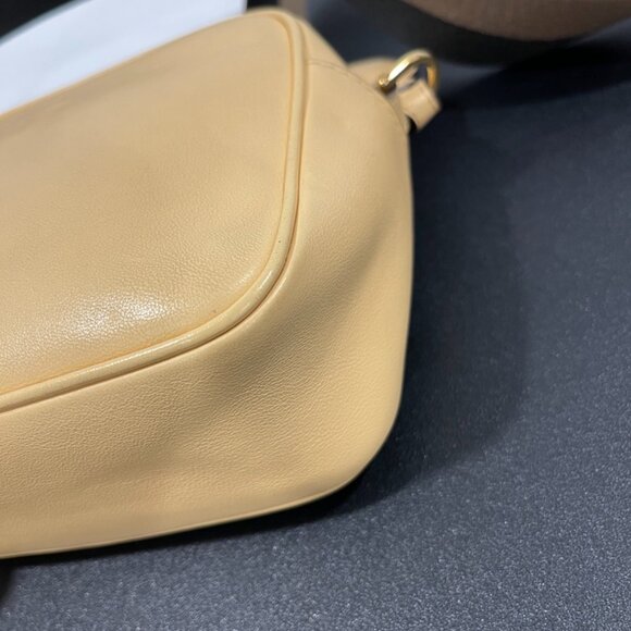 Fendi Baguette Leather Yellow Camera Bag (JB1396) - Picture 6 of 15